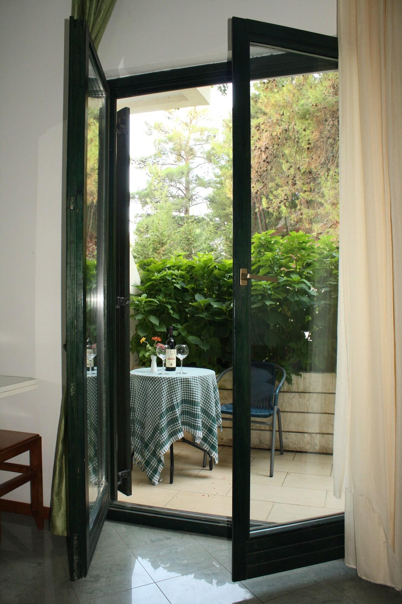 Hotel Danica Petrovac Kültér fotó