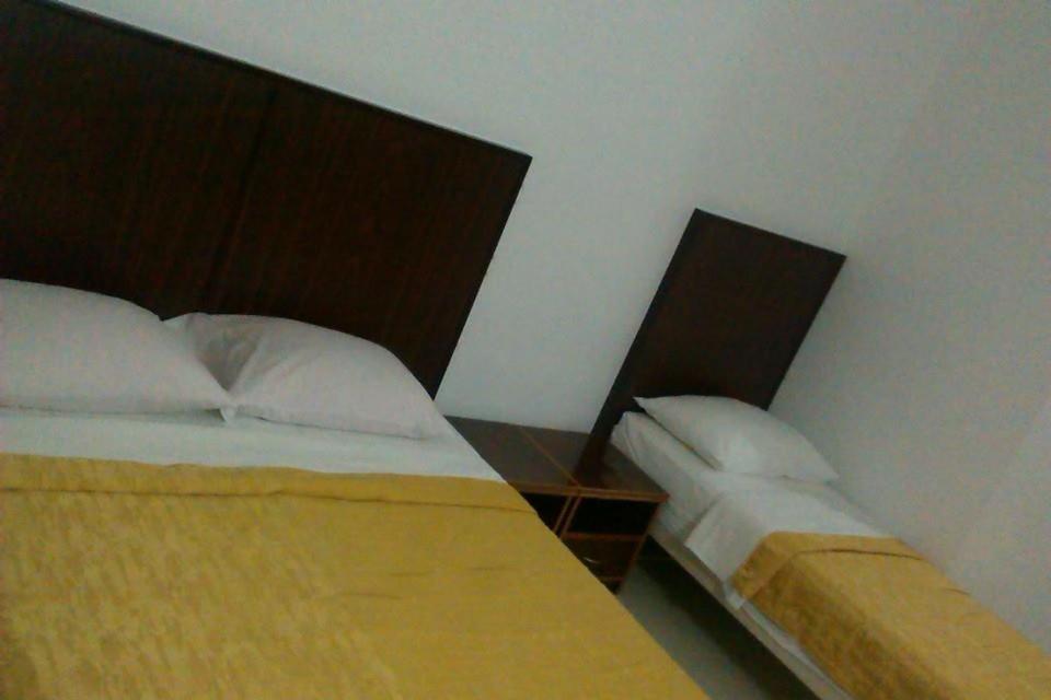 Hotel Danica Petrovac Kültér fotó