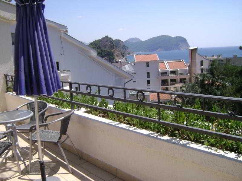 Hotel Danica Petrovac Kültér fotó