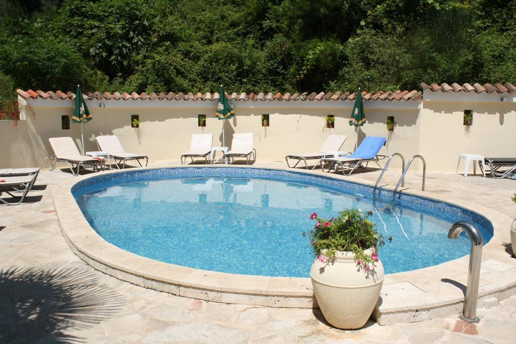 Hotel Danica Petrovac Kültér fotó