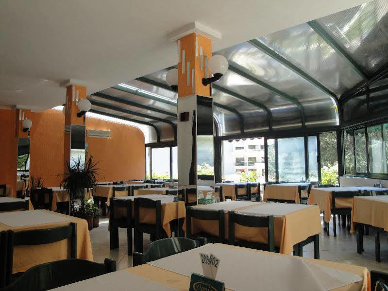 Hotel Danica Petrovac Kültér fotó
